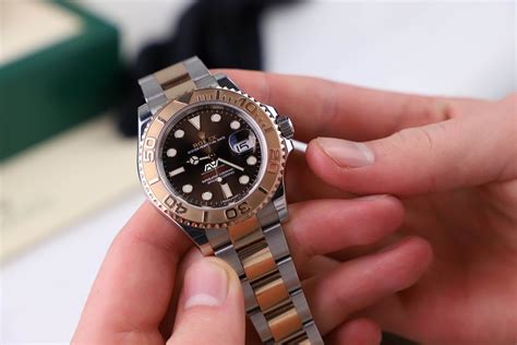 how many times should you wind a rolex|winding a Rolex watch instructions.